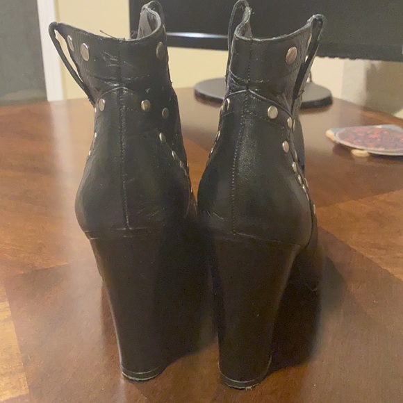 BCBG Generation Boots - Picture 3 of 6